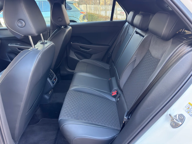 VW T-Roc 1.5 eTSI (150 кс) Mild Hybrid DSG - автомобили, коли, обяви за нови и употребявани 11