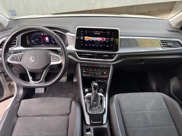 VW T-Roc 1.5 TSI (150 кс) DSG - автомобили, коли, обяви за нови и употребявани 6