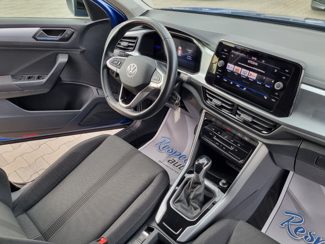 VW T-Roc 1.5TSi-DSG 2023г.-84, 000км - автомобили, коли, обяви за нови и употребявани 9