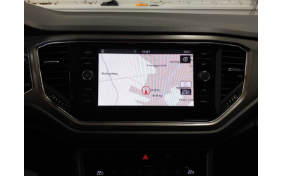 VW T-Roc 1.6 TDI SCR (116 кс) - автомобили, коли, обяви за нови и употребявани 8
