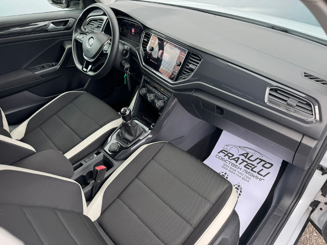 VW T-Roc 2.0 TDI 4Motion - автомобили, коли, обяви за нови и употребявани 10