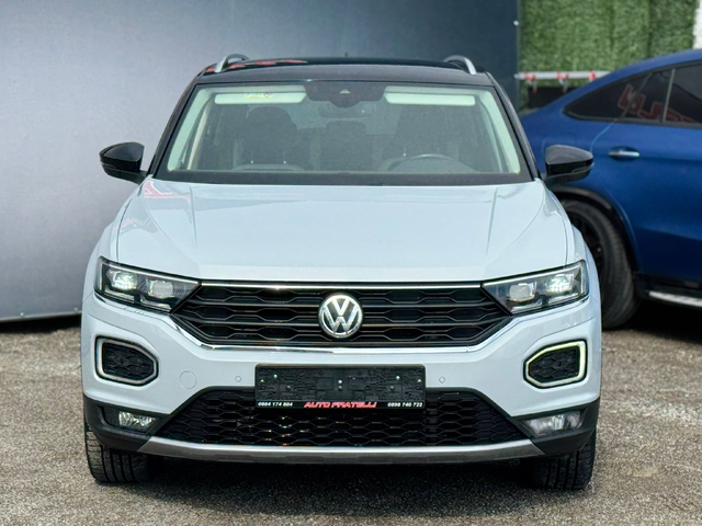 VW T-Roc 2.0 TDI 4Motion - автомобили, коли, обяви за нови и употребявани 1