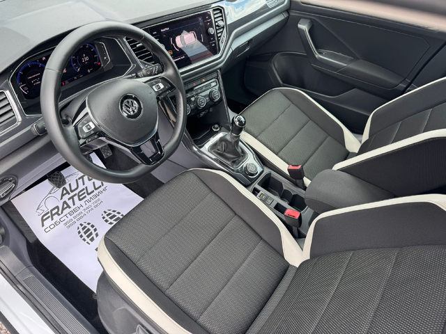 VW T-Roc 2.0 TDI 4Motion - автомобили, коли, обяви за нови и употребявани 9