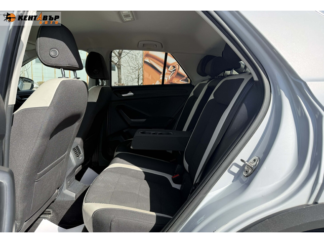 VW T-Roc 2, 0tdi/Автомат/Digital/ГАРАНЦИЯ ОТ КЕНТАВЪР - автомобили, коли, обяви за нови и употребявани 9