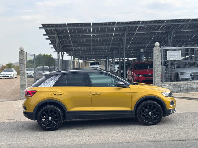 VW T-Roc 1.5TSI DSG ACT * MATRIX* VIRTUAL* DISTRONIC* KEYLE - автомобили, коли, обяви за нови и употребявани 5