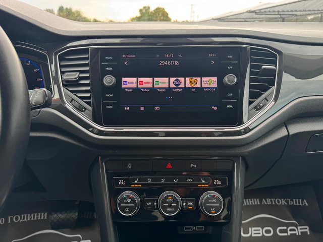 VW T-Roc 2.0D-4x4-FULL-DIGITAL-KEYLESS-DISTRONIC-BLIND SPOT - автомобили, коли, обяви за нови и употребявани 12