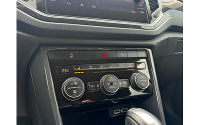 VW T-Roc 2.0D-4x4-FULL-DIGITAL-KEYLESS-DISTRONIC-BLIND SPOT - автомобили, коли, обяви за нови и употребявани 13