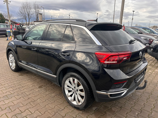 VW T-Roc 1.5TSI AVTOMAT/NAVI EURO 6 - автомобили, коли, обяви за нови и употребявани 7