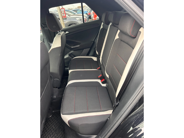 VW T-Roc 1.5TSI AVTOMAT/NAVI EURO 6 - автомобили, коли, обяви за нови и употребявани 9