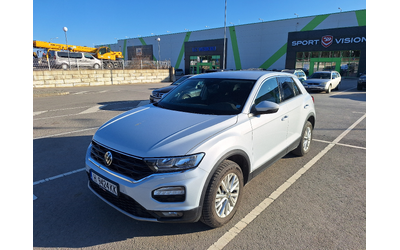 VW T-Roc, 2020 г., 156600 км, 0 к.с. - автомобили, коли, обяви за нови и употребявани 1