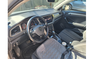 VW T-Roc, 2020 г., 156600 км, 0 к.с. - автомобили, коли, обяви за нови и употребявани 3
