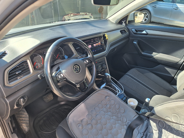 VW T-Roc, 2020 г., 156600 км, 0 к.с. - автомобили, коли, обяви за нови и употребявани 3