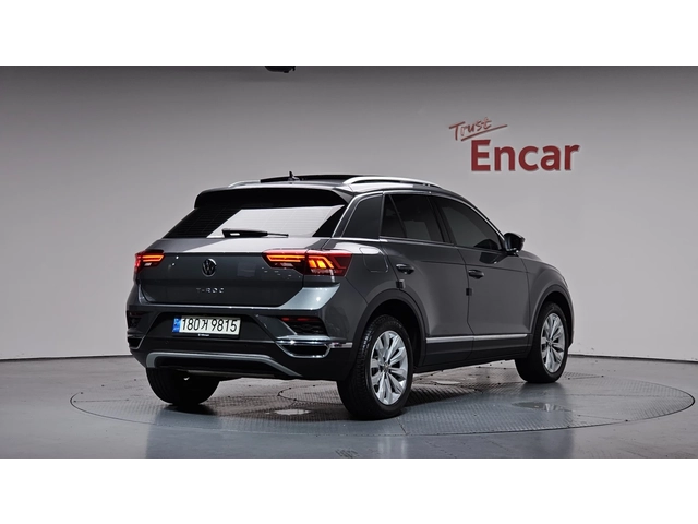 VW T-Roc Premium | Кожа | Keyless | Подгрев - автомобили, коли, обяви за нови и употребявани 1