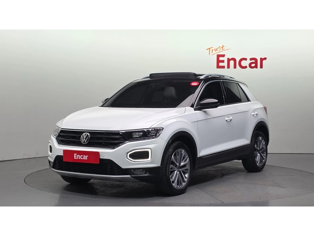 VW T-Roc Prestige | Keyless | LED - автомобили, коли, обяви за нови и употребявани 0