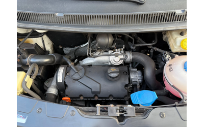 VW T5 1.9 tdi 114000км. НОВ - автомобили, коли, обяви за нови и употребявани 10