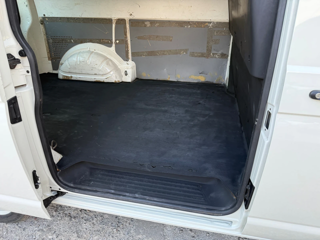 VW T5 1.9 tdi 114000км. НОВ - автомобили, коли, обяви за нови и употребявани 11