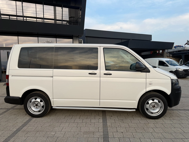 VW T5 2.0TDI 9-местен 2хКлима - автомобили, коли, обяви за нови и употребявани 6