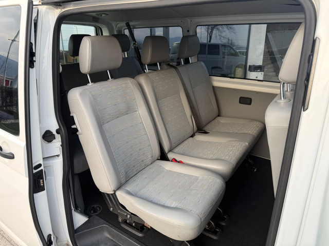 VW T5 2.0TDI 9-местен 2хКлима - автомобили, коли, обяви за нови и употребявани 7