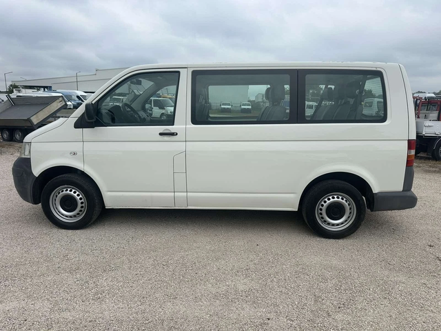 VW T5 - автомобили, коли, обяви за нови и употребявани 7
