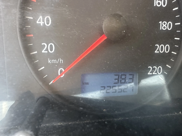 VW T5 - автомобили, коли, обяви за нови и употребявани 14