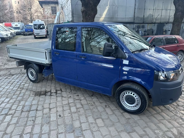 VW T5 2.0TDi - автомобили, коли, обяви за нови и употребявани 1