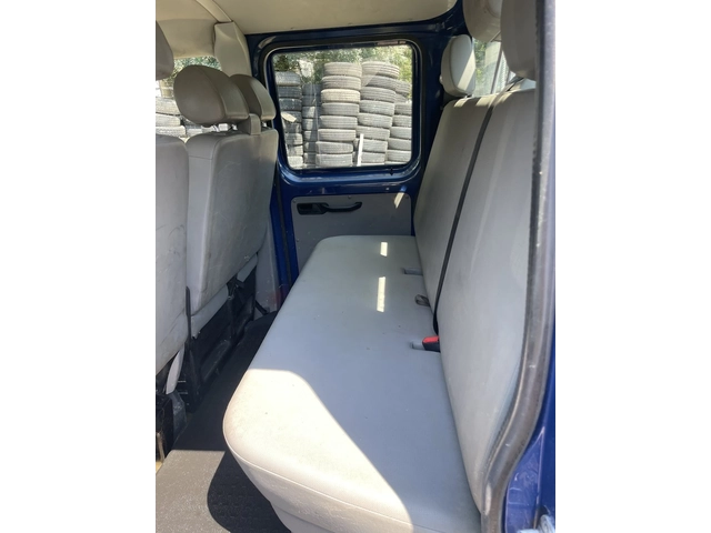 VW T5 2.5TDi - автомобили, коли, обяви за нови и употребявани 6