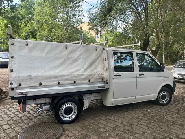 VW T5 2, 5 TDi 4motion - автомобили, коли, обяви за нови и употребявани 7