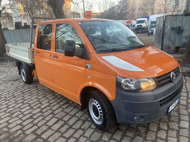 VW T5 2, 0 TDi - автомобили, коли, обяви за нови и употребявани 1
