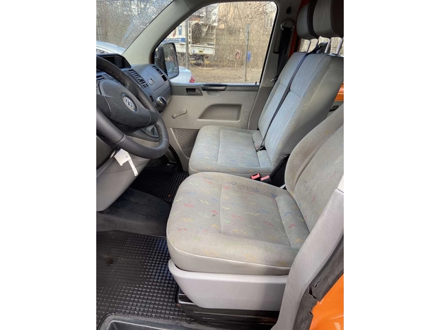 VW T5 1.9 TDi - автомобили, коли, обяви за нови и употребявани 4