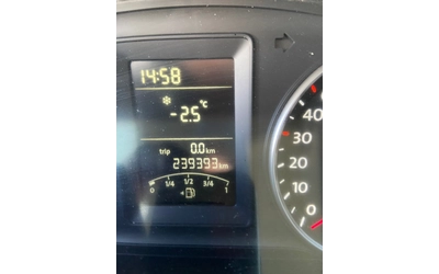 VW T5 2.0TDi - автомобили, коли, обяви за нови и употребявани 9