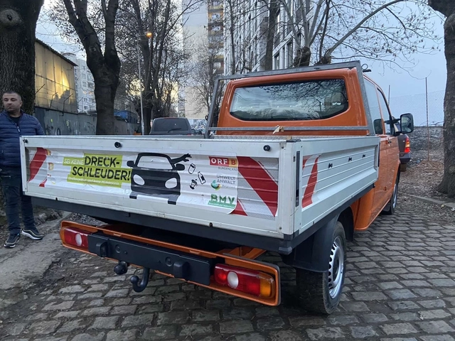 VW T5 2.0TDi - автомобили, коли, обяви за нови и употребявани 2