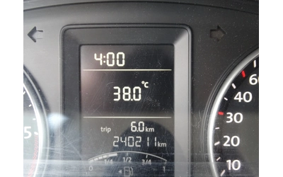 VW T5 - автомобили, коли, обяви за нови и употребявани 12