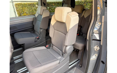 VW T7 Multivan 2.0TDI/DSG/Камера/Дистроник/ - автомобили, коли, обяви за нови и употребявани 8