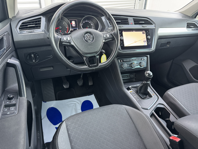 VW Tiguan 1.6tdi 116ps,6ck.,евро 6В,нави,климатрон.,мулти,usb, - автомобили, коли, обяви за нови и употребявани 15