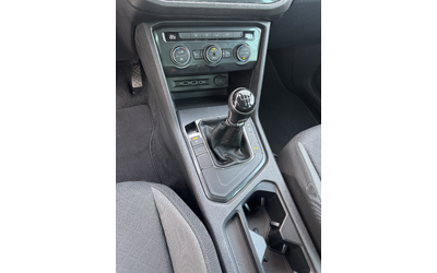 VW Tiguan 1.6tdi 116ps,6ck.,евро 6В,нави,климатрон.,мулти,usb, - автомобили, коли, обяви за нови и употребявани 18