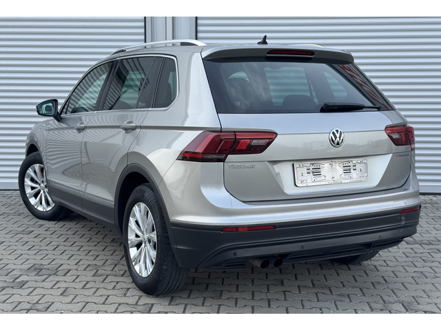 VW Tiguan 1.6tdi 116ps,6ck.,евро 6В,нави,климатрон.,мулти,usb, - автомобили, коли, обяви за нови и употребявани 4