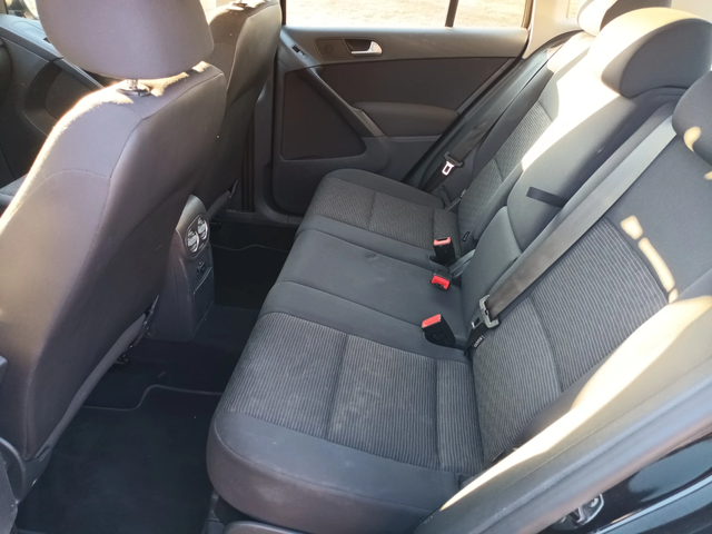 VW Tiguan 1.4i/ГАЗОВ ИНЖЕКЦИОН/4x4 - автомобили, коли, обяви за нови и употребявани 9