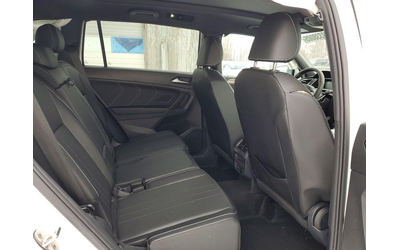 VW Tiguan 2.0L 4 ALL WHEEL DRIVE - автомобили, коли, обяви за нови и употребявани 11