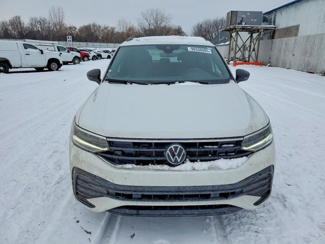 VW Tiguan 2.0L 4 ALL WHEEL DRIVE - автомобили, коли, обяви за нови и употребявани 5