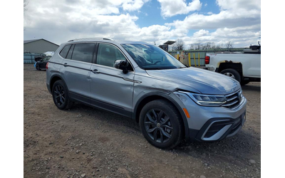 vw-tiguan-2-0l-4-all-wheel-drive - 3