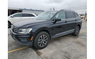 vw-tiguan-2-0l-4-front-wheel-drive - 0