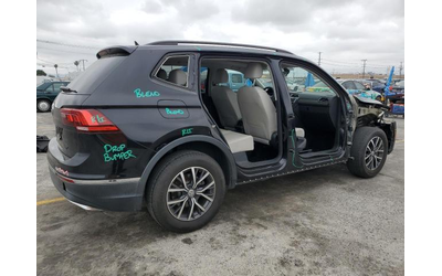 vw-tiguan-2-0l-4-front-wheel-drive - 2