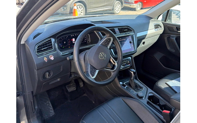 vw-tiguan-2-0l-4cyl-awd - 4