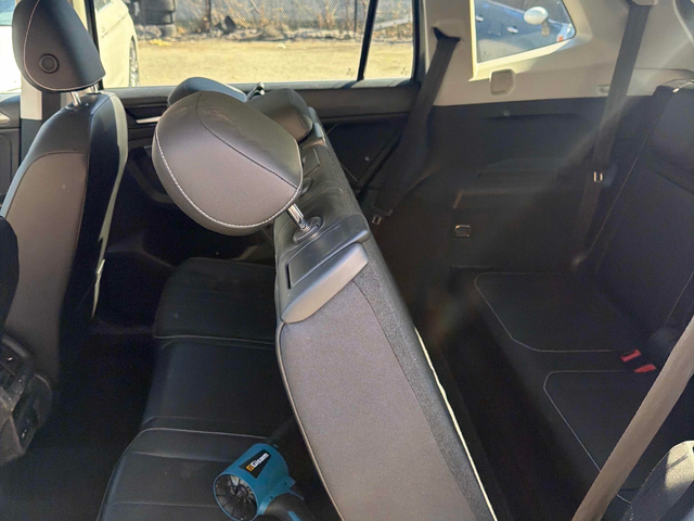 VW TIGUAN 2.0L 4cyl AWD - автомобили, коли, обяви за нови и употребявани 9