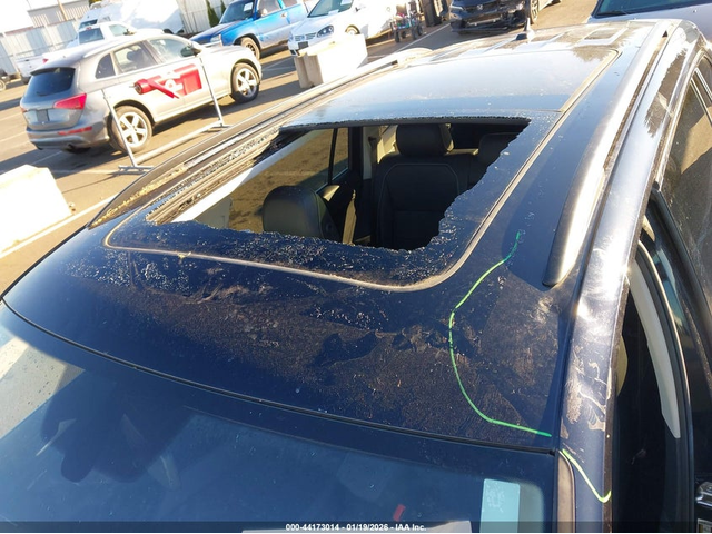 VW Tiguan 2.0L I-4 DI, DOHC, VVT, TURBO, 184HP All Wheel Drive - автомобили, коли, обяви за нови и употребявани 5