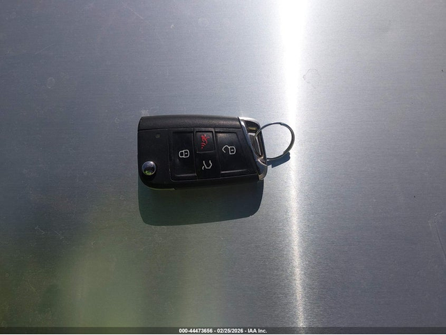 VW TIGUAN 2.0L I-4 DI, DOHC, VVT, TURBO, 184HP All Wheel Drive - автомобили, коли, обяви за нови и употребявани 10