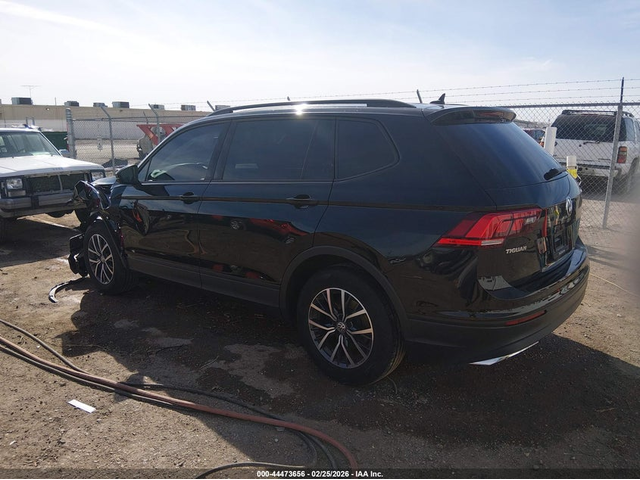 VW TIGUAN 2.0L I-4 DI, DOHC, VVT, TURBO, 184HP All Wheel Drive - автомобили, коли, обяви за нови и употребявани 2