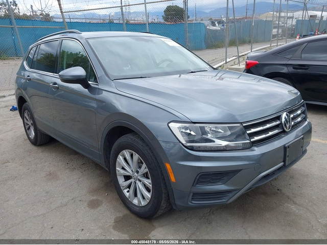 VW Tiguan 2.0L I-4 DI, DOHC, VVT, TURBO, 184HP Front Wheel Drive - автомобили, коли, обяви за нови и употребявани 0
