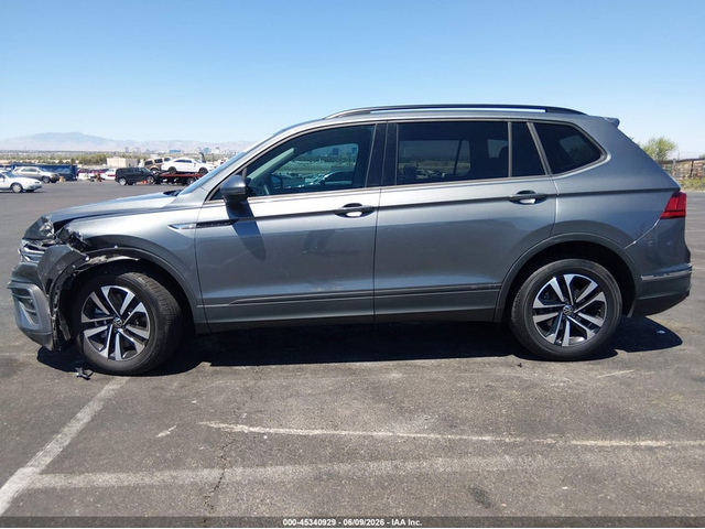 VW Tiguan 2.0L I-4 DI, DOHC, VVT, TURBO, 184HP Front Wheel Drive - автомобили, коли, обяви за нови и употребявани 13