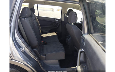 VW Tiguan 2.0L I-4 DI, DOHC, VVT, TURBO, 184HP Front Wheel Drive - автомобили, коли, обяви за нови и употребявани 7